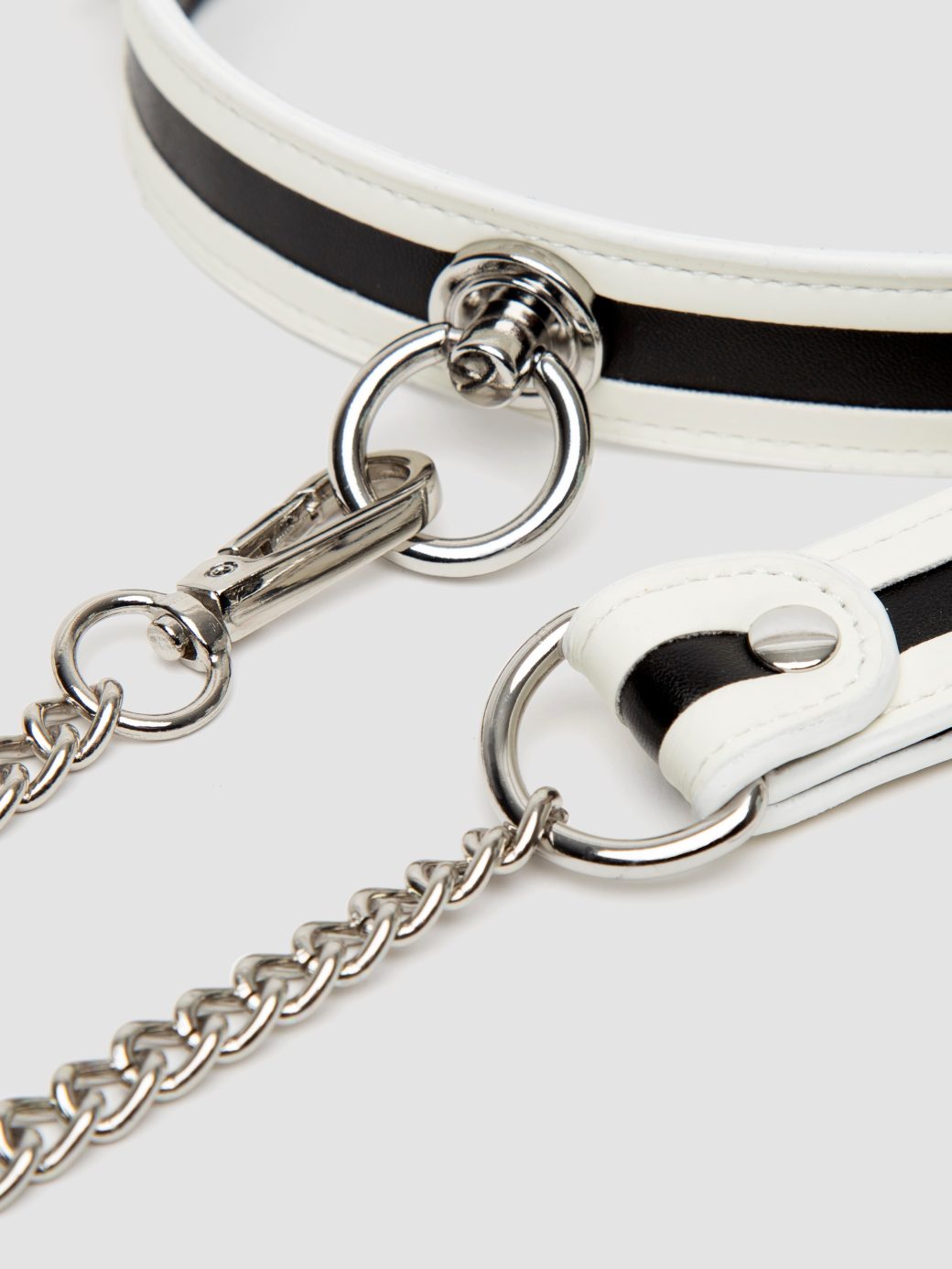 Bondage Boutique Glow-in-the-Dark Collar and Lead - Image 3