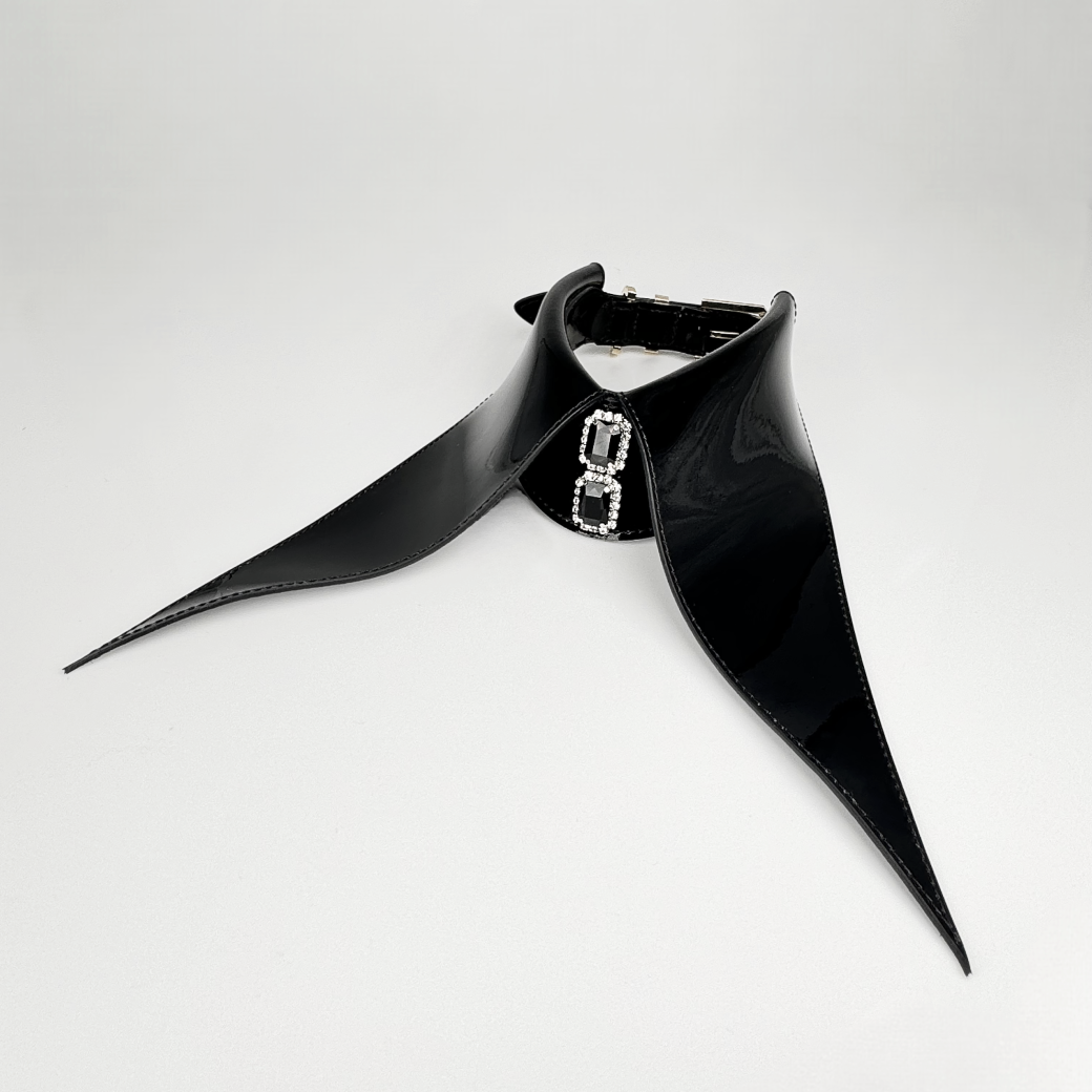 Noir Kaiser Collar